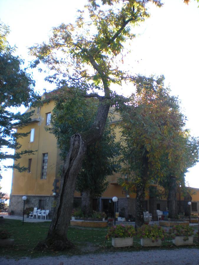 Albergo Ristorante Ragno D'Oro Piancastagnaio Exteriör bild